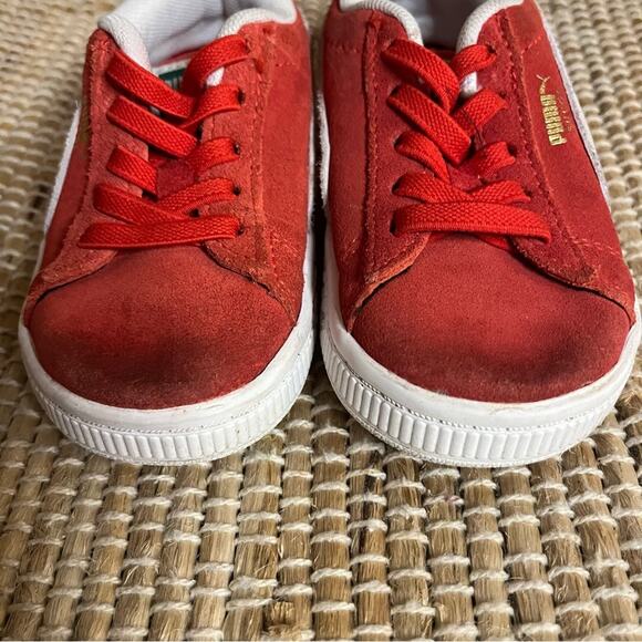 Puma Red Suede Sneakers‎ Size 5C - Picture 5 of 11